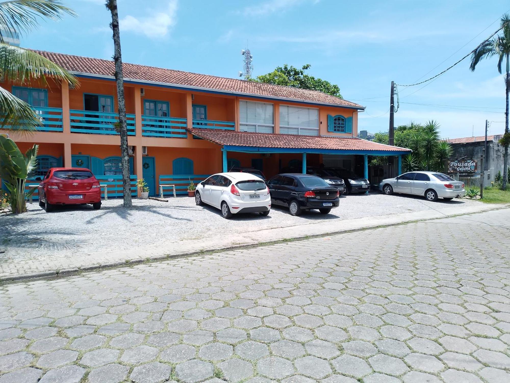 Gaucha Caiobá *